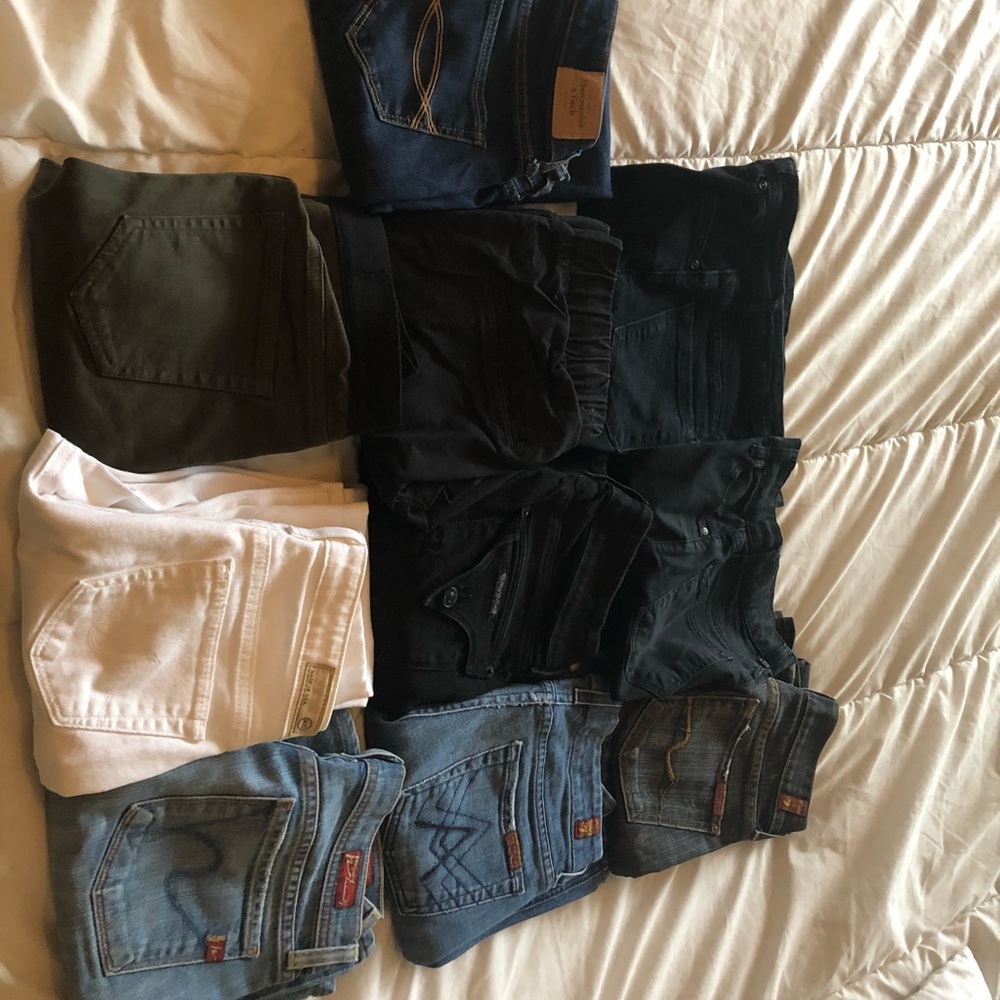 10 Pair of Mostly Brand Name Jeans for $60! 😍😍
